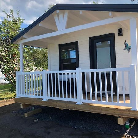 ביי - סאינטה - קתרין Les Chalets De La Colline Inc מראה חיצוני תמונה