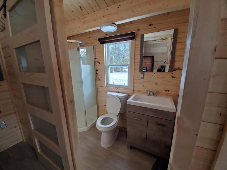 ביי - סאינטה - קתרין Les Chalets De La Colline Inc מראה חיצוני תמונה